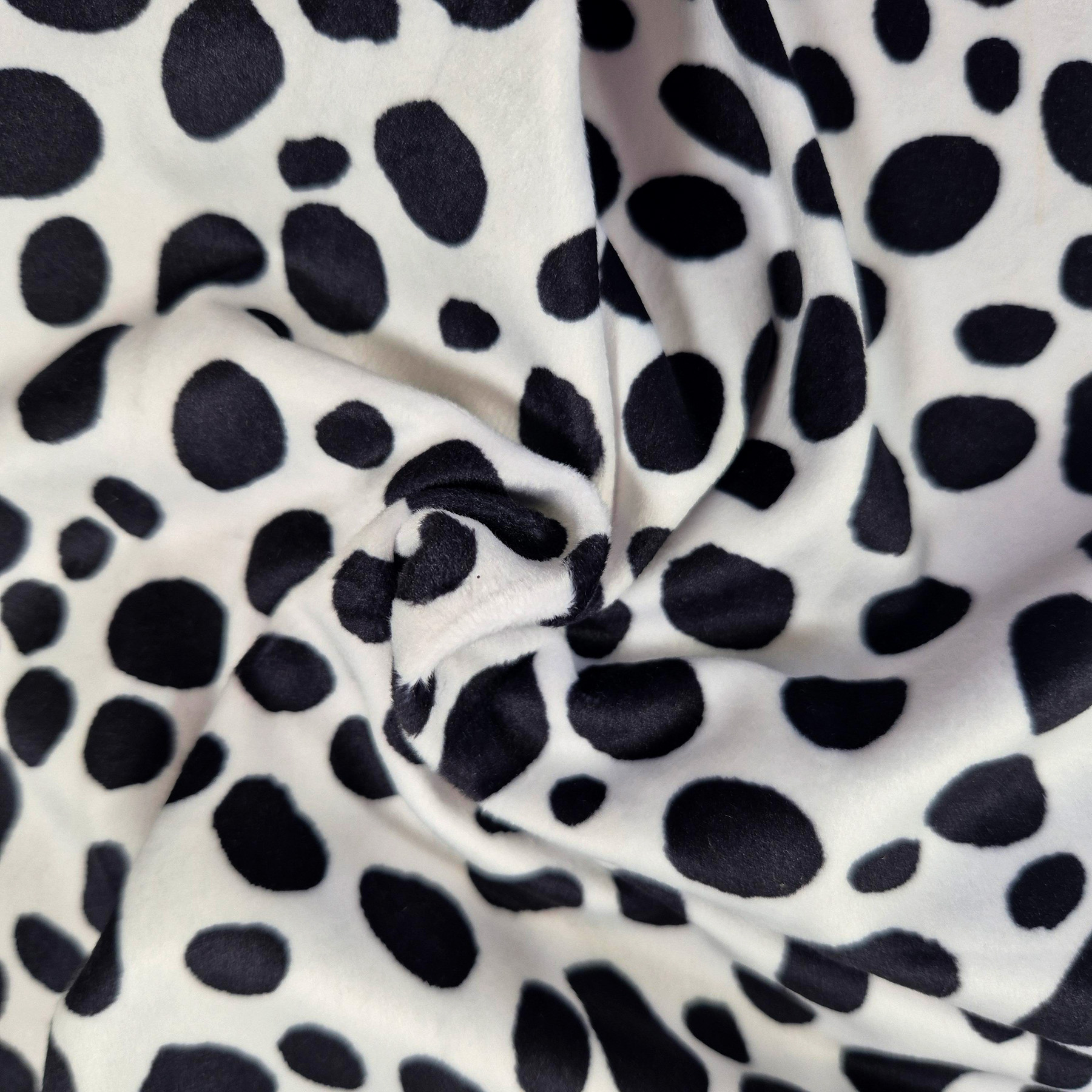 Animal Print - Velour (3706) - Image 7